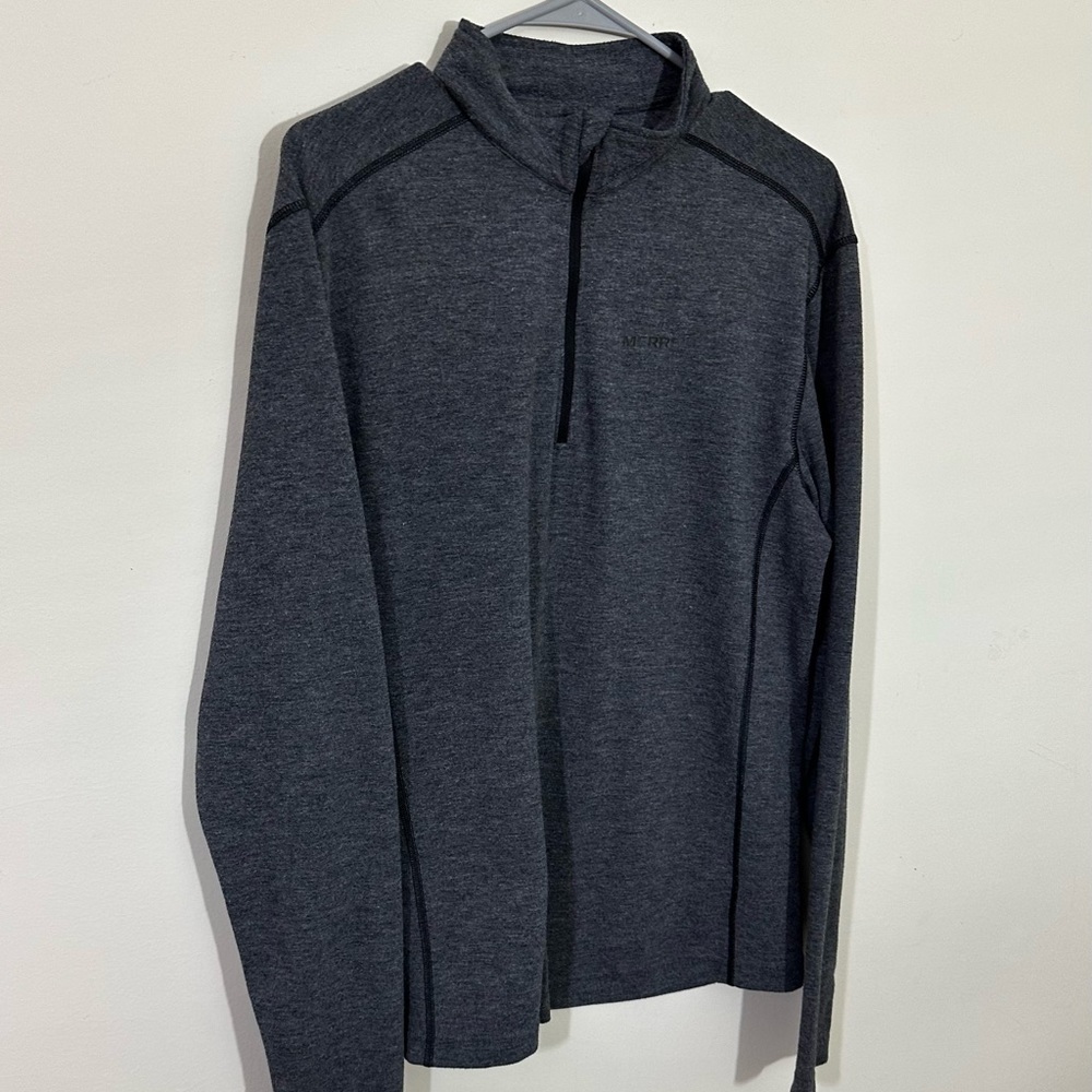 Merrell sz lg men’s athletic jacket in a medium leather 1/4 zip
